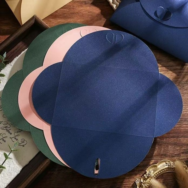 Luxe parelmoer papieren envelo - Wedding Envelopes recensie en prijs